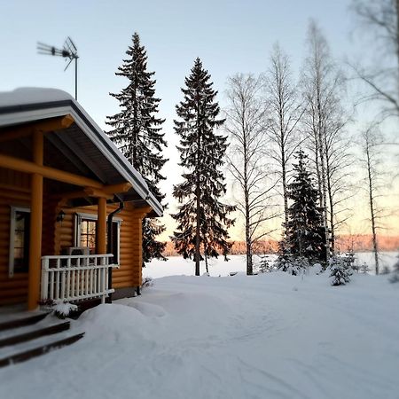 Vaelituvan Lomamoekit Punkaharju Esterno foto