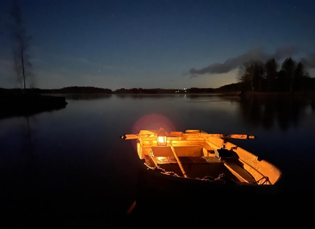 Vaelituvan Lomamoekit Punkaharju Esterno foto
