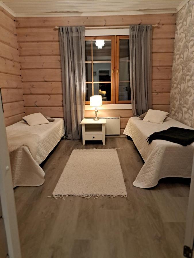 Vaelituvan Lomamoekit Punkaharju Esterno foto